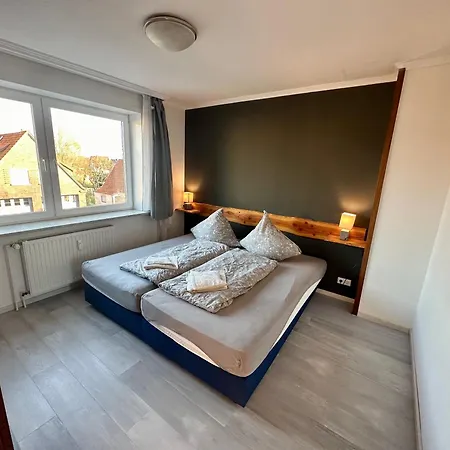 Haus Elbe Nr 15 Mit Balkon Cuxhaven