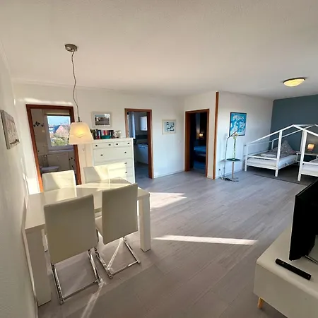 Haus Elbe Nr 15 Mit Balkon Апартаменты Куксхафен