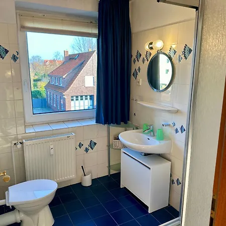 Haus Elbe Nr 15 Mit Balkon Cuxhaven